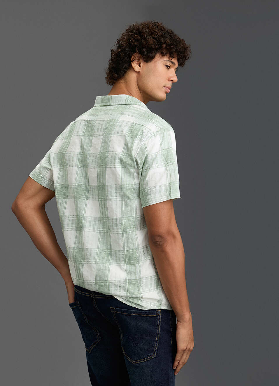 Men Olive Green Checked Regular Fit Short Sleeve Shirt, , large image number 6