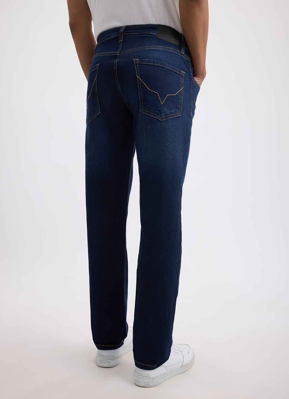 Men Blue Regular Fit Mid Rise All-climate Stretchable Jeans, , large image number 3
