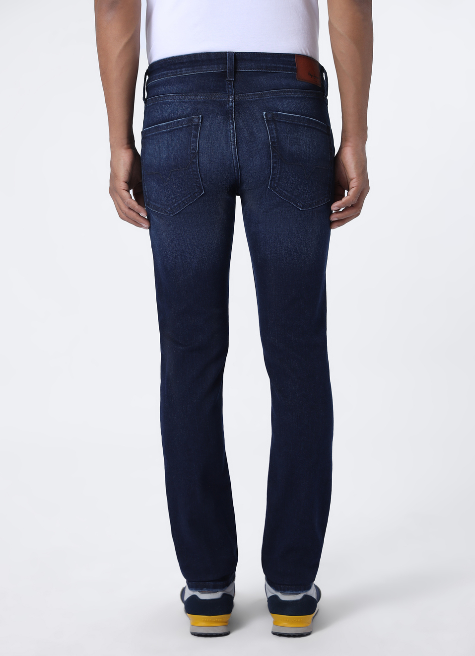 Men Dark Blue Mid Rise Slim Fit Stretchable Jeans, , large image number 2