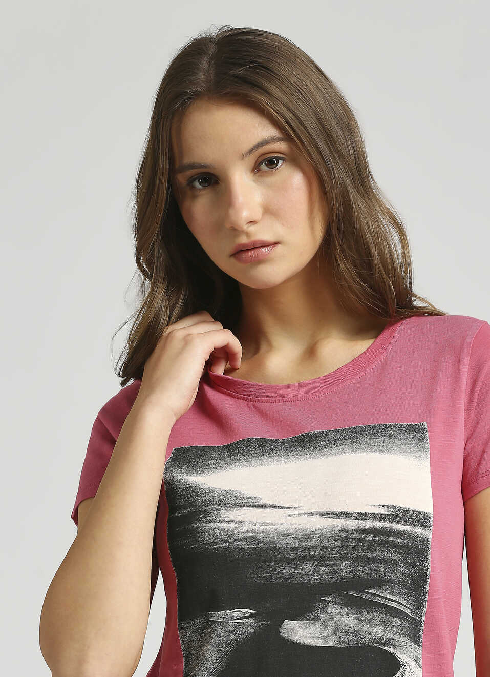 English Rose Pigment Graphic Print Short Sleeve T-shirt, , large image number 4