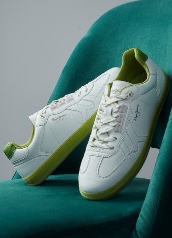 Men Neon Green Solid Pu Lace Up Sneakers