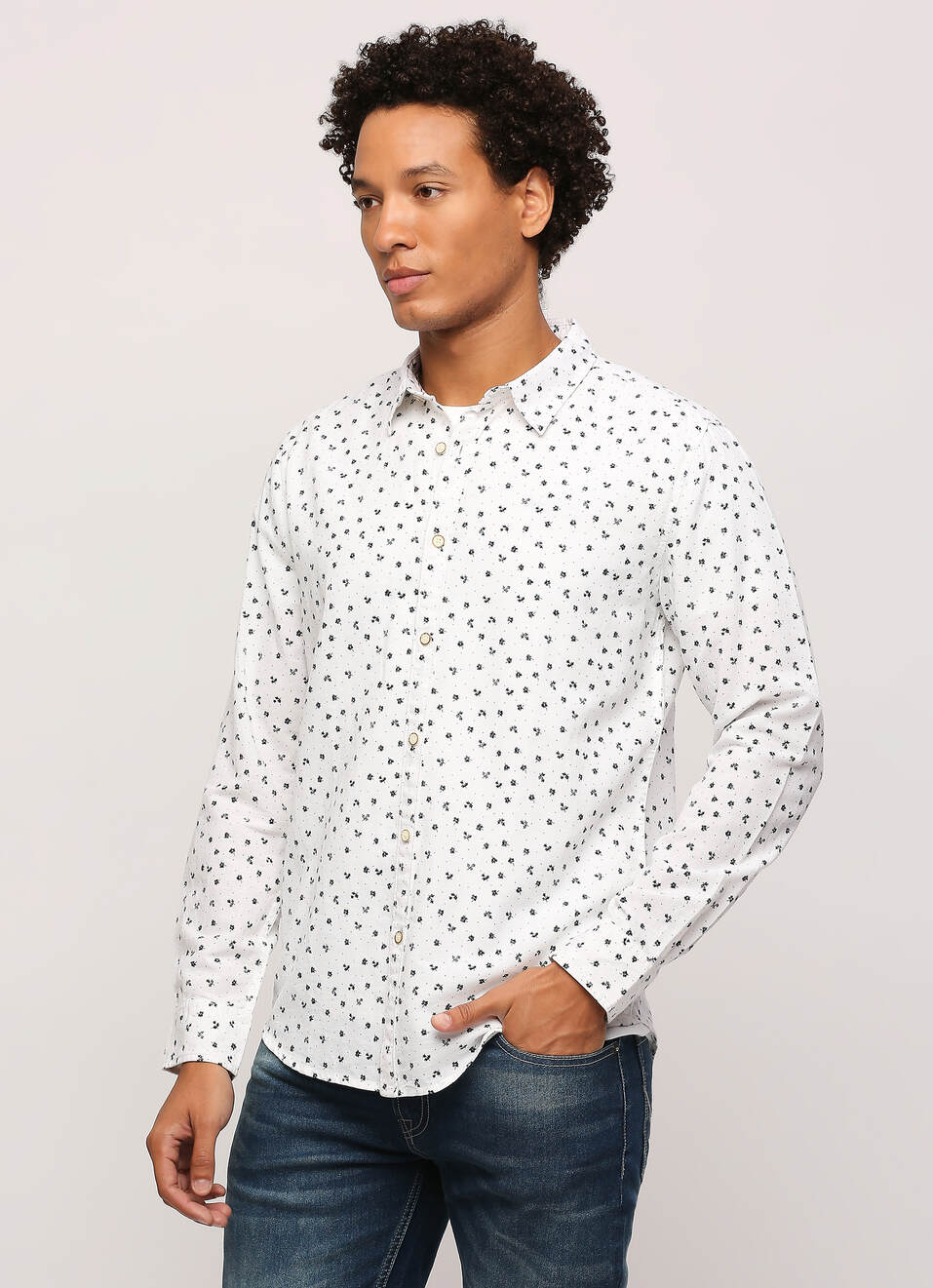 White All Over Printed Long Sleeve Shirt, , large image number 3