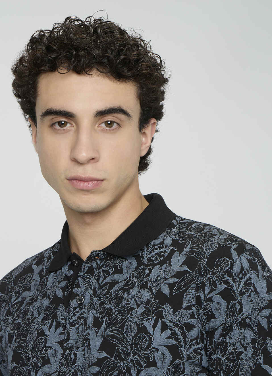 Men Black Printed Polo Collar T-shirt, , large image number 4