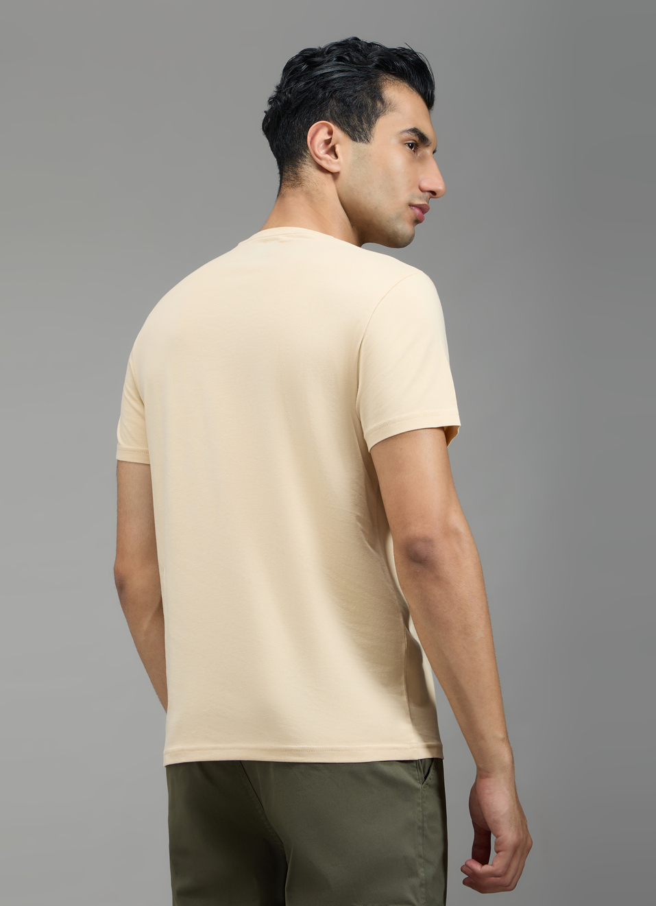 Men Beige Typographic Print Slim Fit T-shirt, , large image number 2