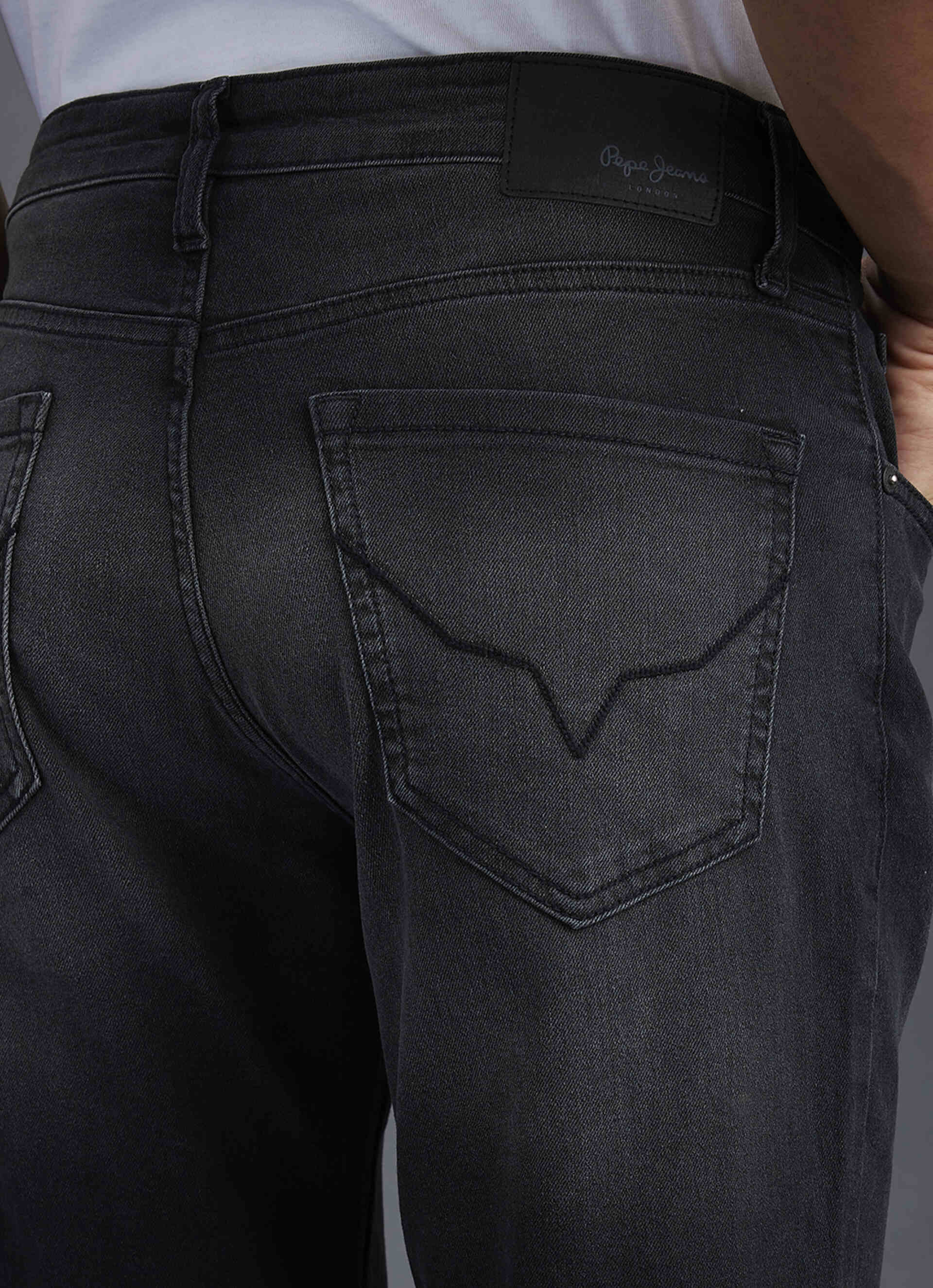 Men Black Bootcut Mid Rise Stretchable Jeans, , large image number 8