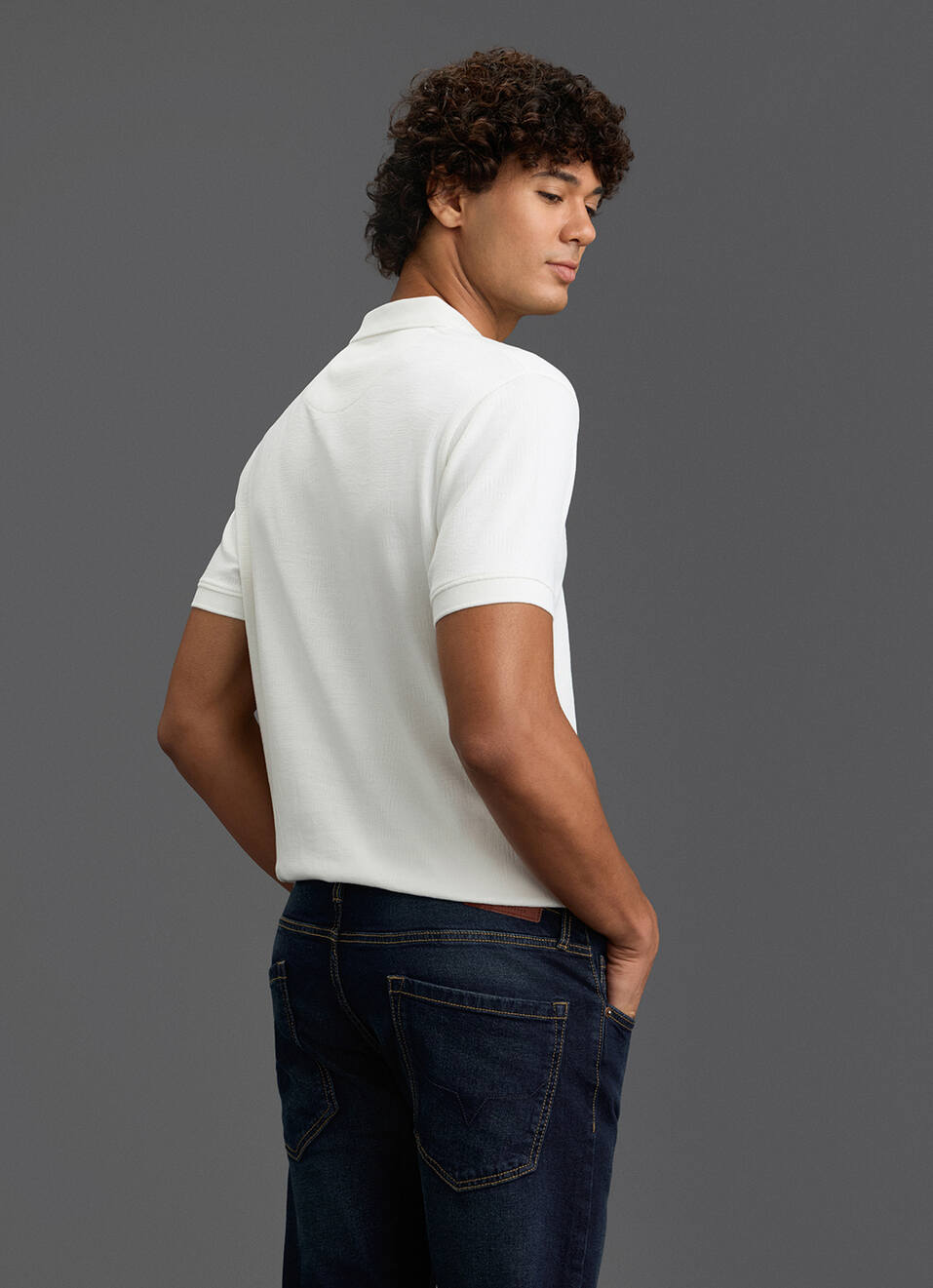 Men White Solid Short Sleeve Polo, , large image number 6
