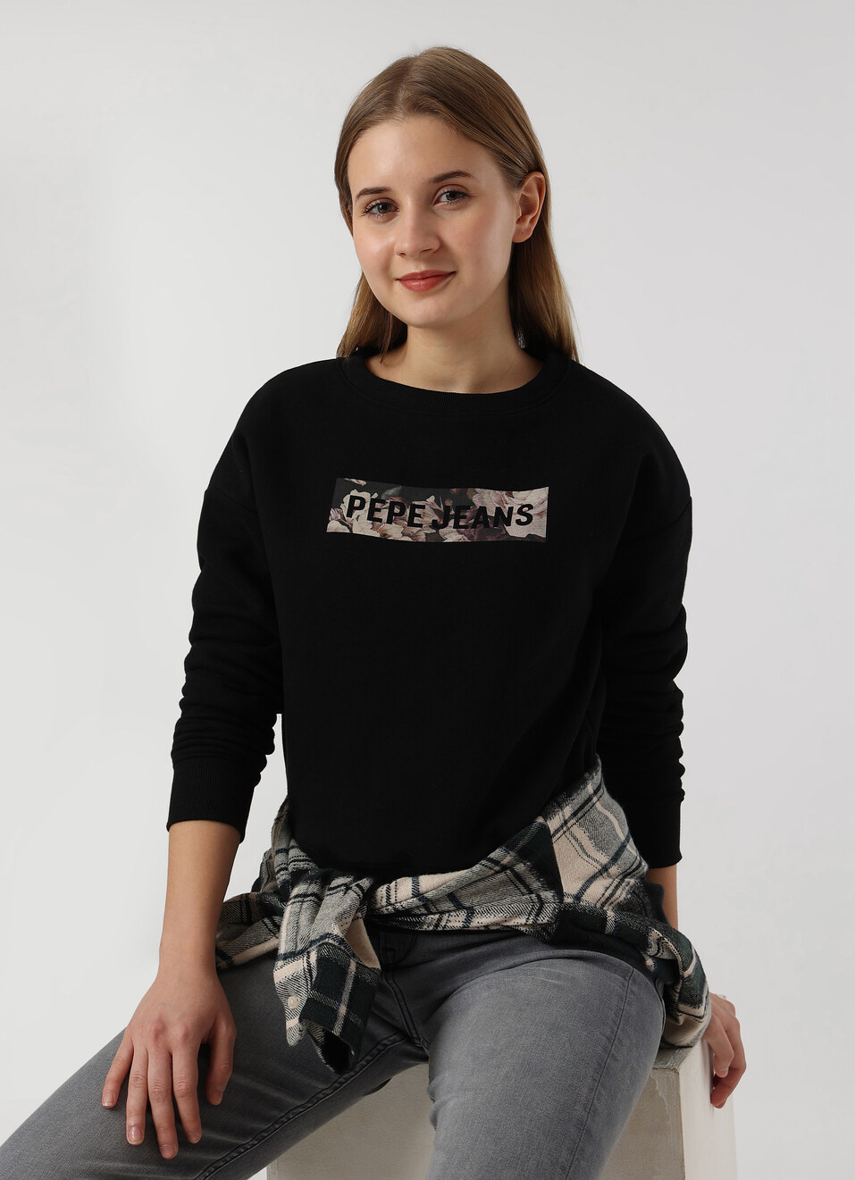 Women Black Comfort Fit Camouflage Logo Crew Neck Sweatshirt, , large image number 0