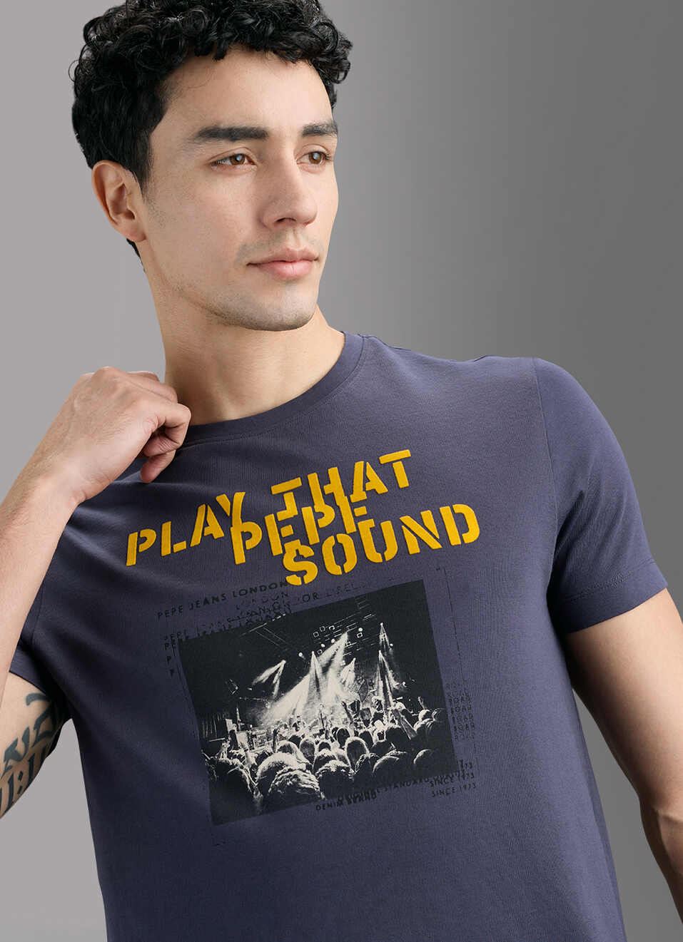 Men Grey Printed Slim Fit T-shirt, , large image number 4