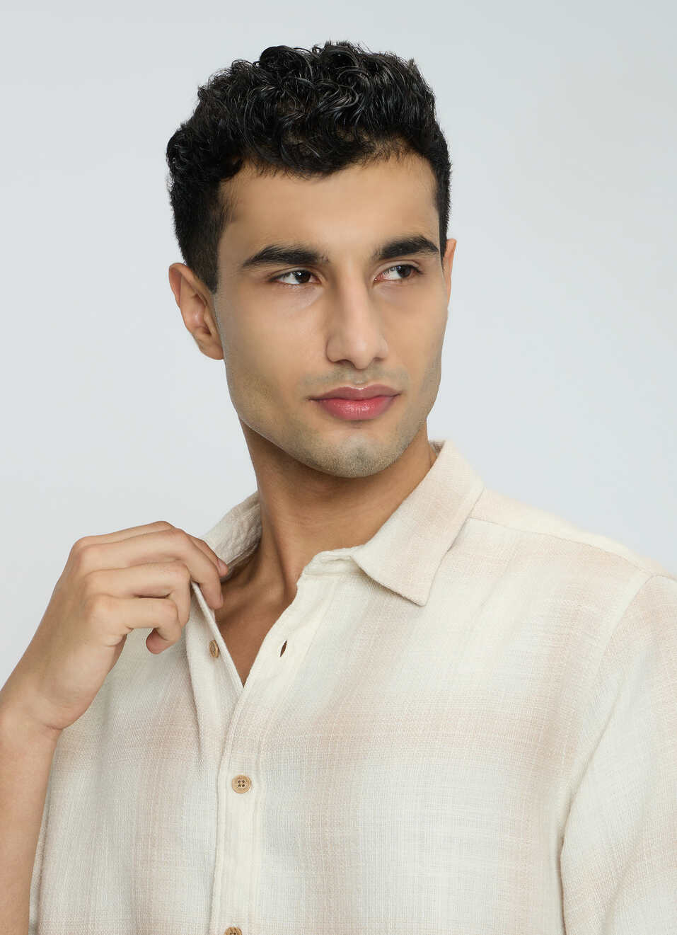 Men Off White Checked Shirt, , large image number 4
