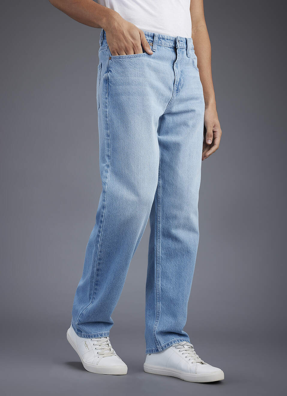 Men Blue Tapered Fit Mid Rise Jeans, , large image number 0