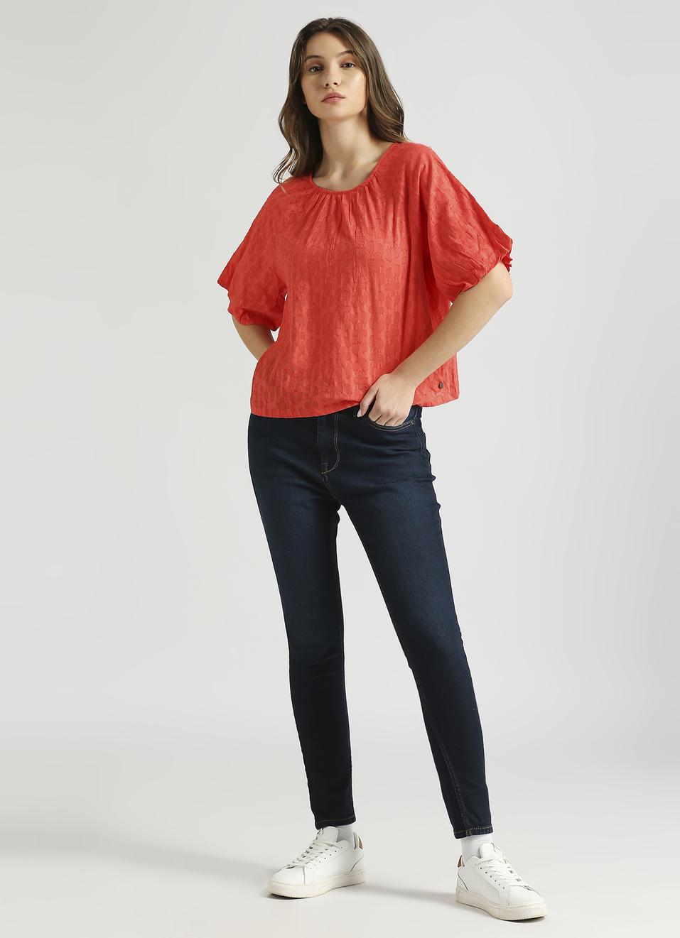 Red Self Design Raglan Puff Sleeve Top, , large image number 5
