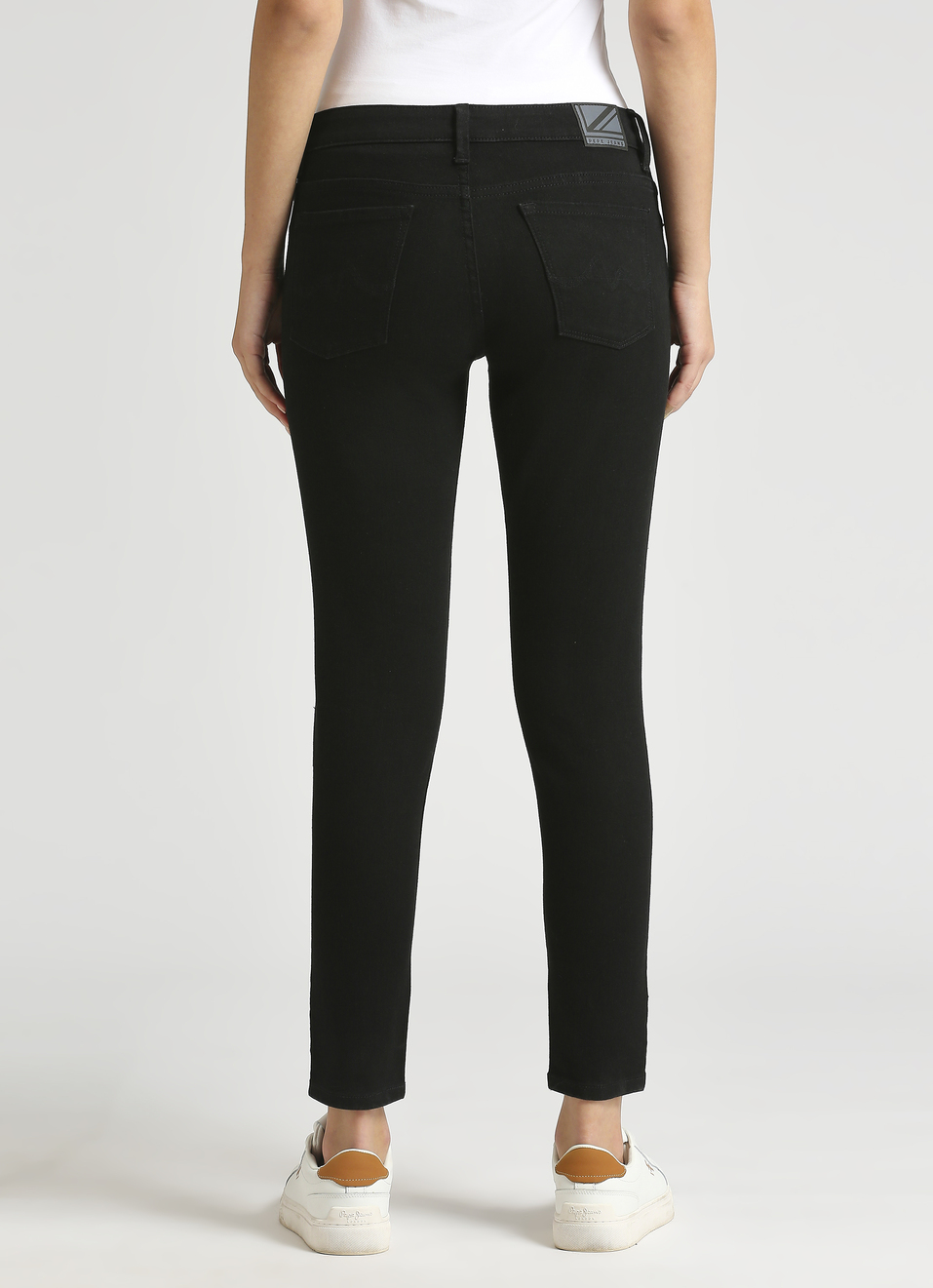 Lola Jet Black Mid Waist Skinny Fit Jeans, , large image number 2