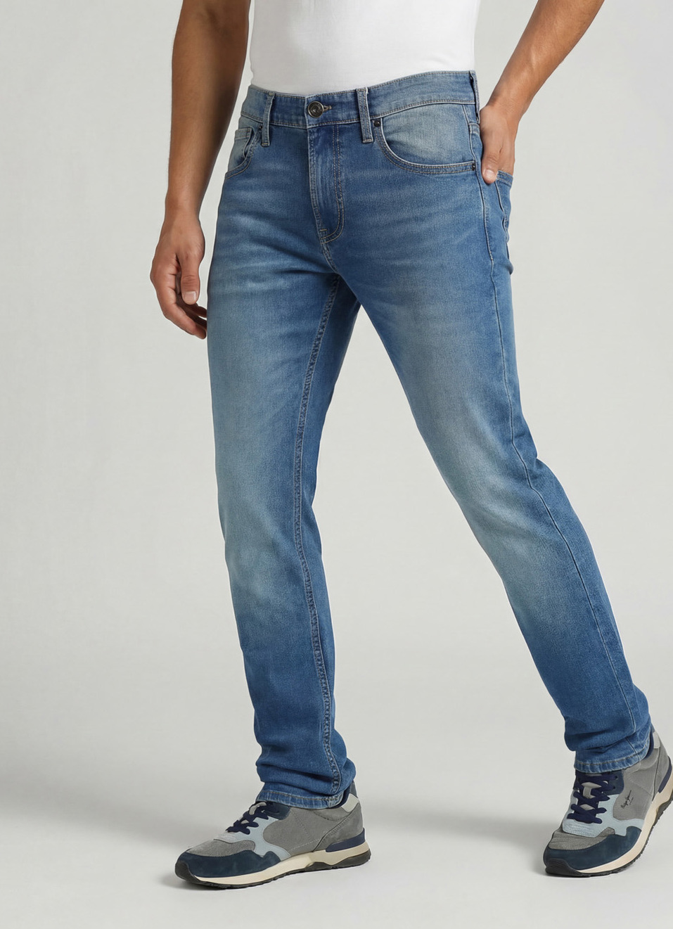 Men Light Blue Mid Rise Slim Fit Jeans, , large image number 0