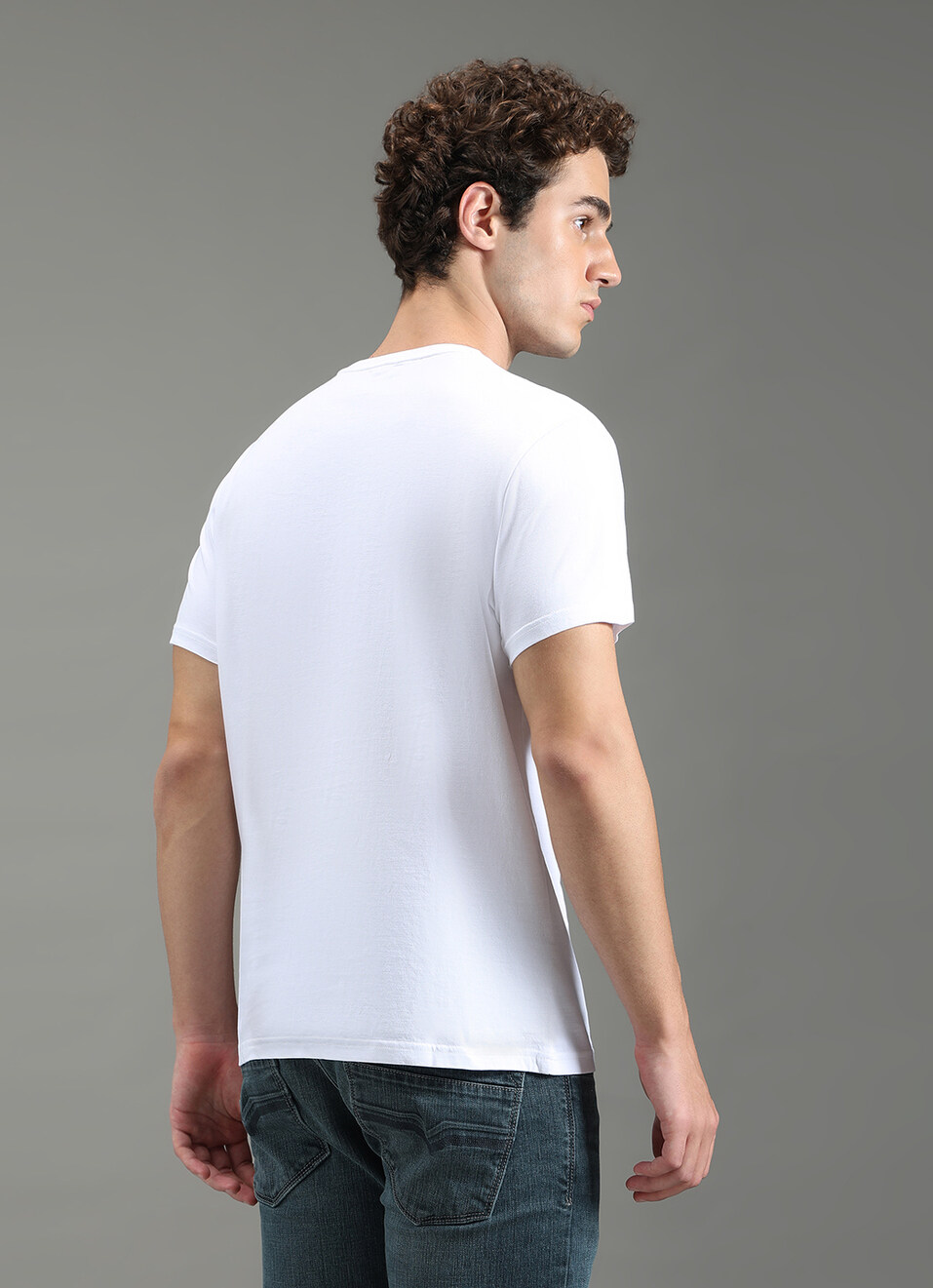 Men White Slim Fit Graphic T-shirt, , large image number 6
