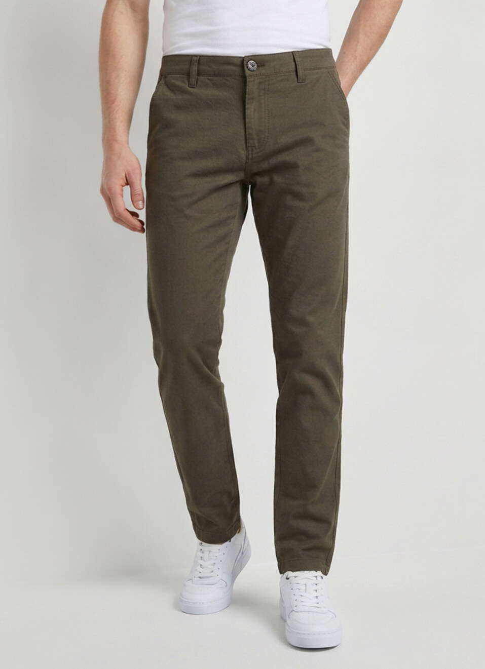 Men Olive Straight Chinos, , large image number 2