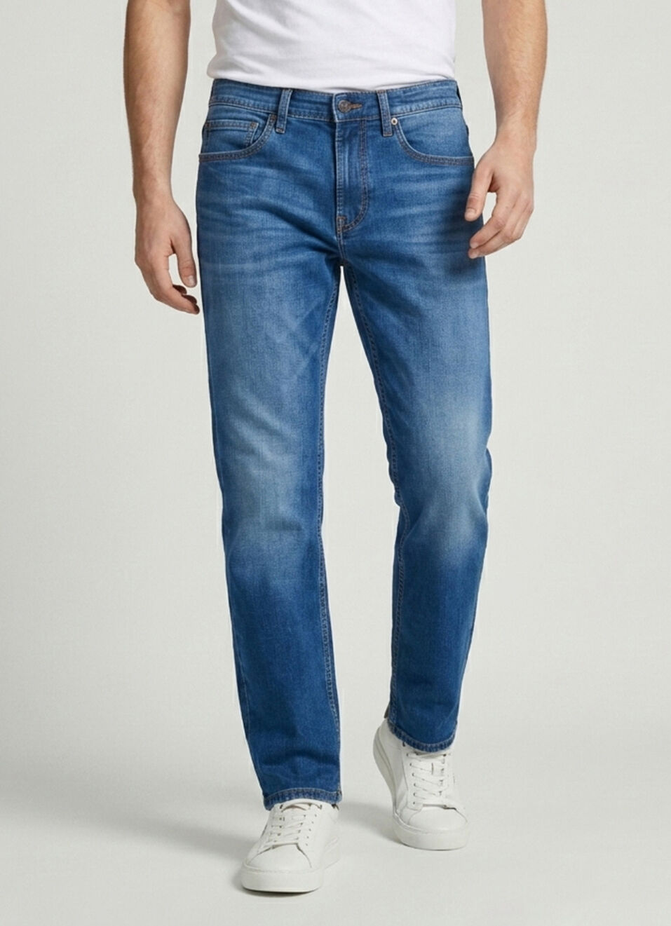 Men Blue Relaxed Straight Fit Mid Rise Stretchable Jeans, , large image number 2