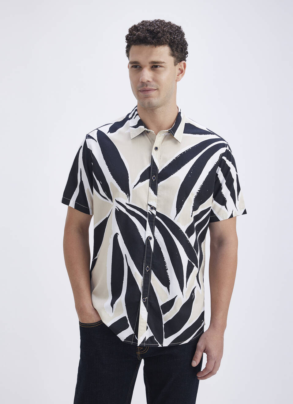 Men Beige All Over Print Short Sleeve Shirt, , large image number 1