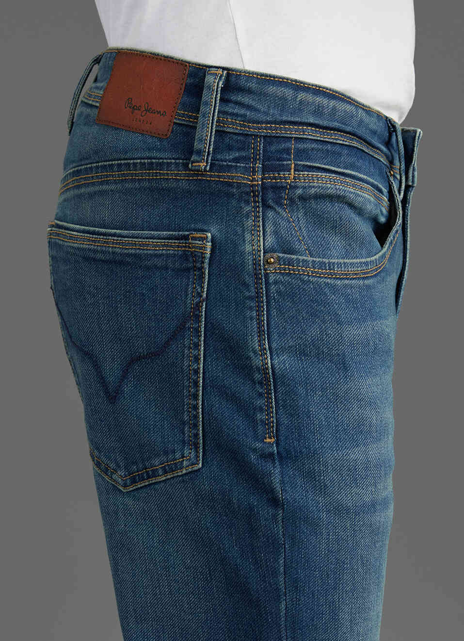 Men Blue Mid Rise Tapered Fit Jeans, , large image number 4