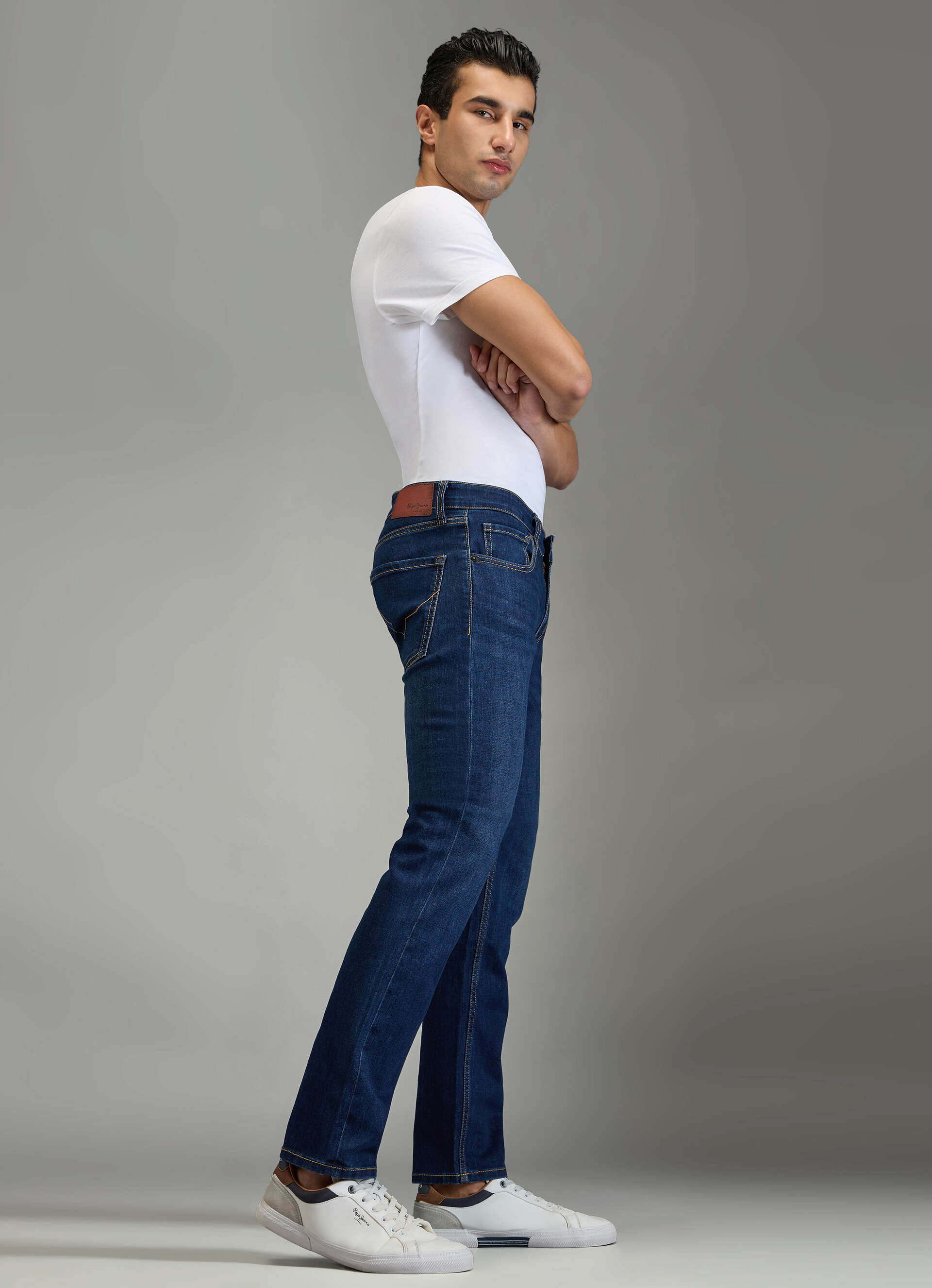 Men Blue Slim Fit Mid Rise Stretchable Jeans, , large image number 10