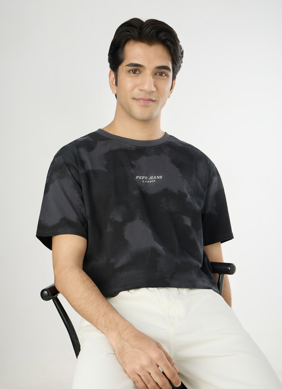 Men Elephant Green Relaxed Fit Printed T-shirt, , large image number 0