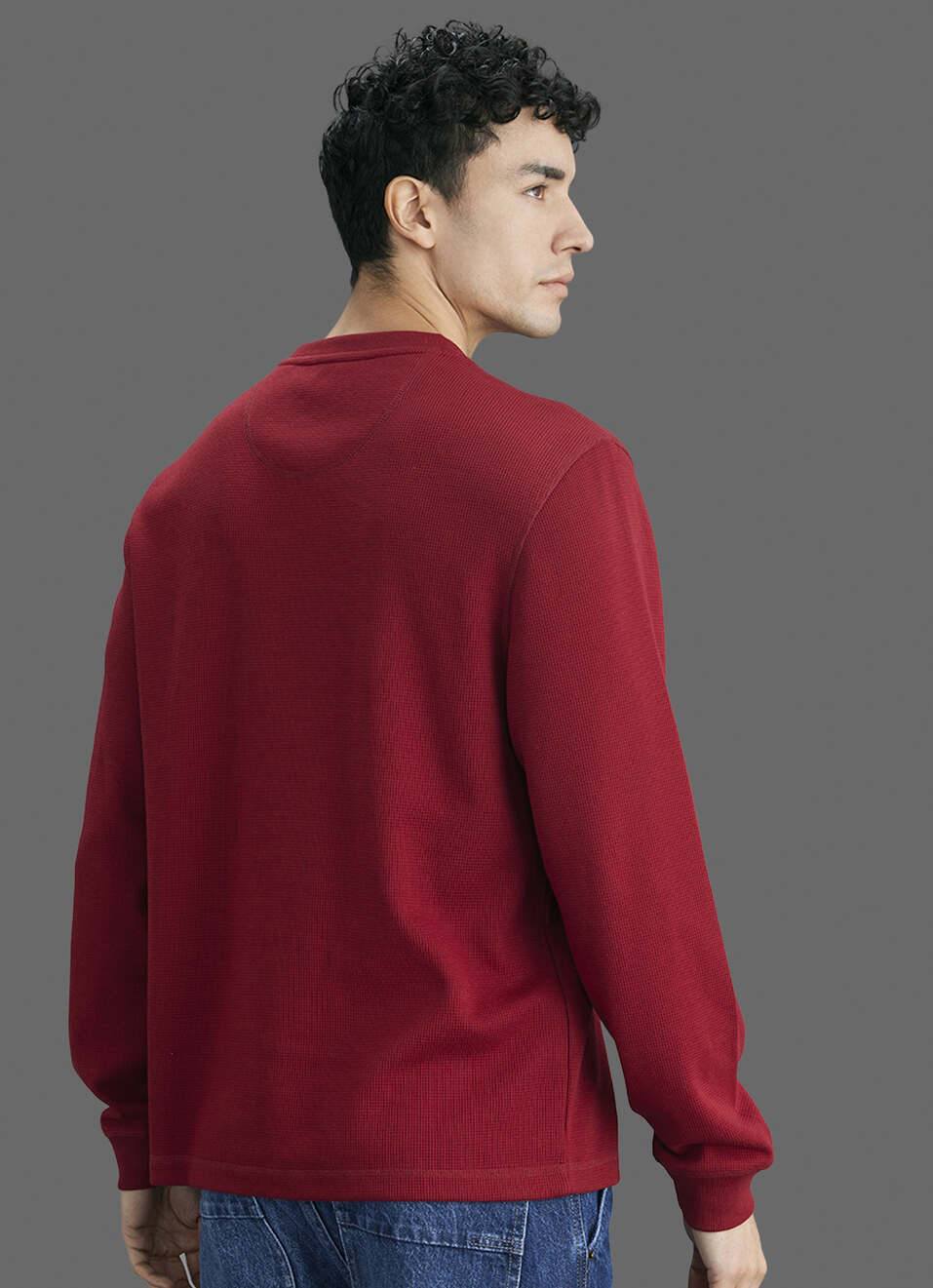 Men Red Solid Slim Fit Long Sleeve Henley T-shirt, , large image number 6