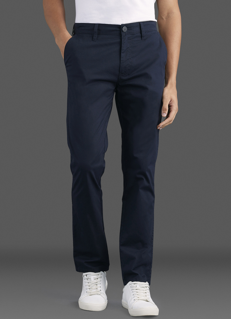 Men Navy Blue Mid Rise Straight Fit Chino Pants, , large image number 2