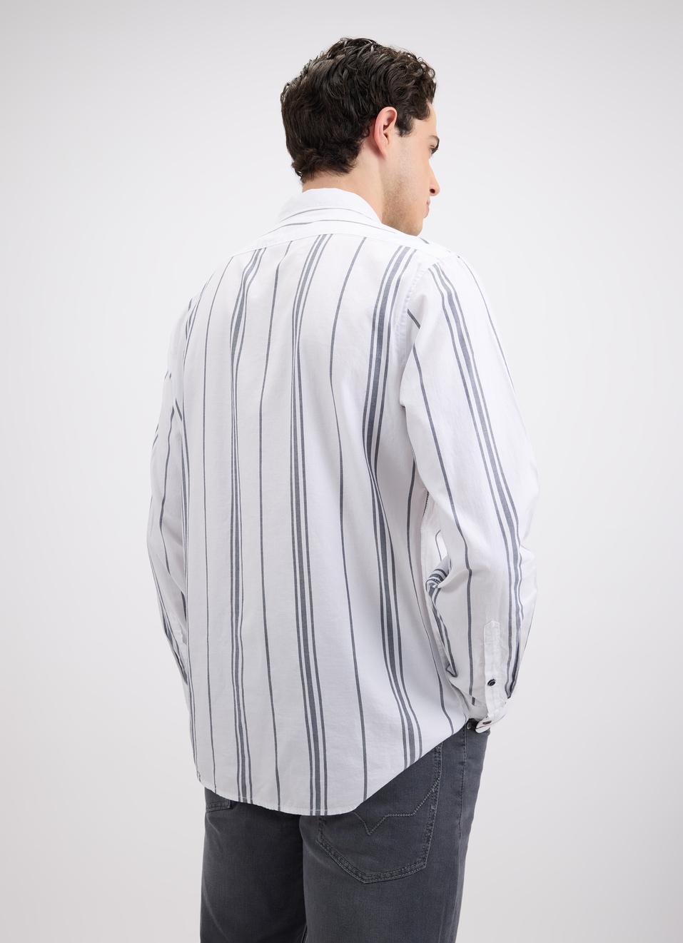 Men White Vertical Stripe Full Sleeve Shirt, , large image number 2
