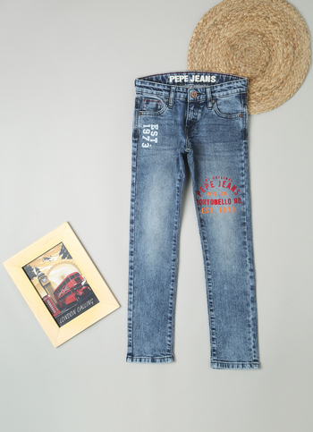 Cashed Mid Waist Slim Fit Denim