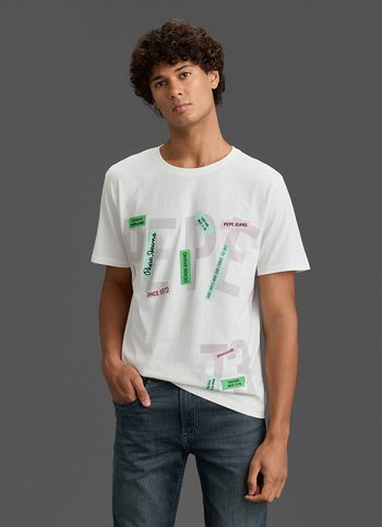 Men White Graphic Relaxed Fit T-shirt