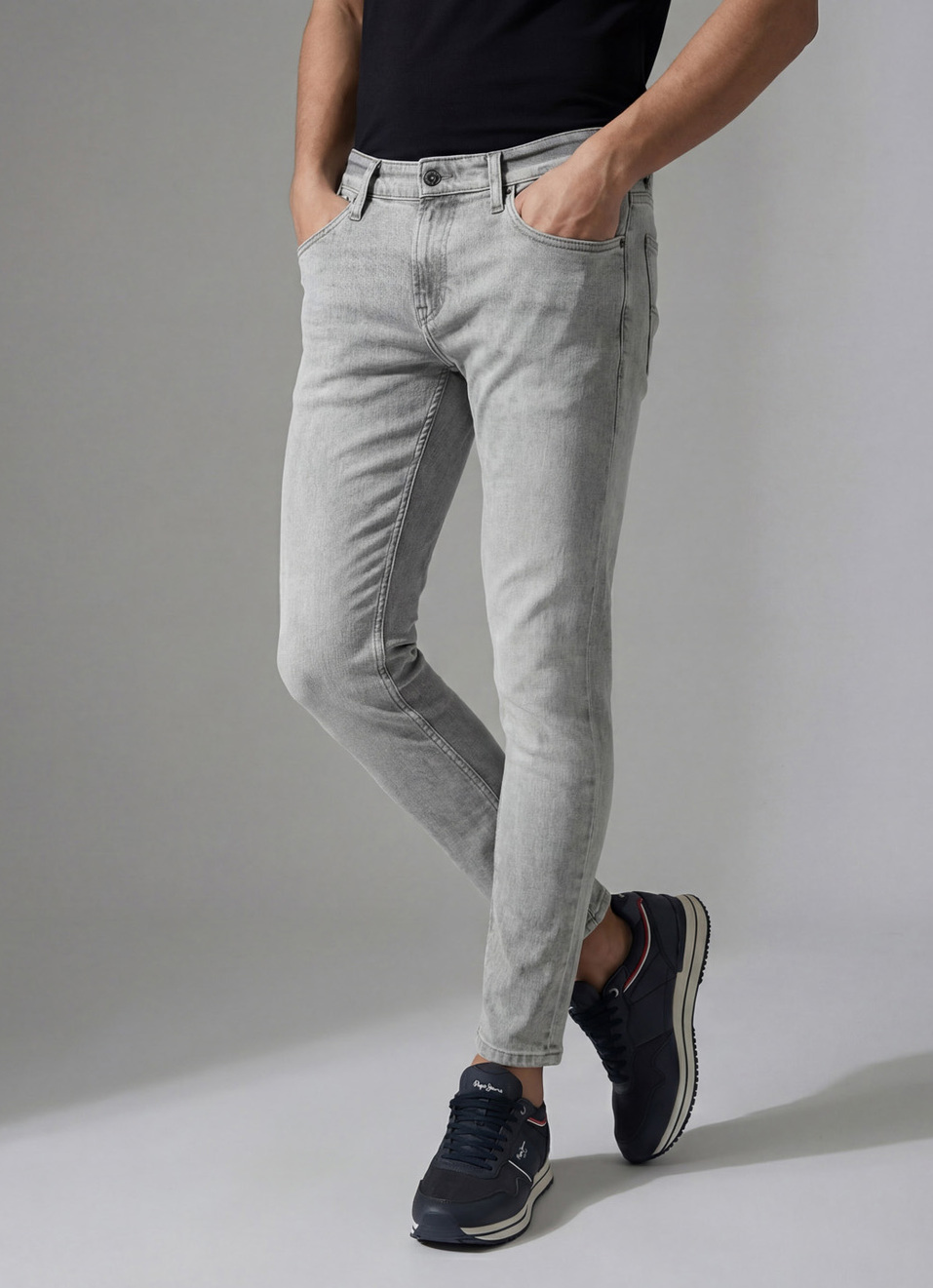 Men Grey Skinny Fit Mid Rise Ankle Length Jeans , , large image number 0