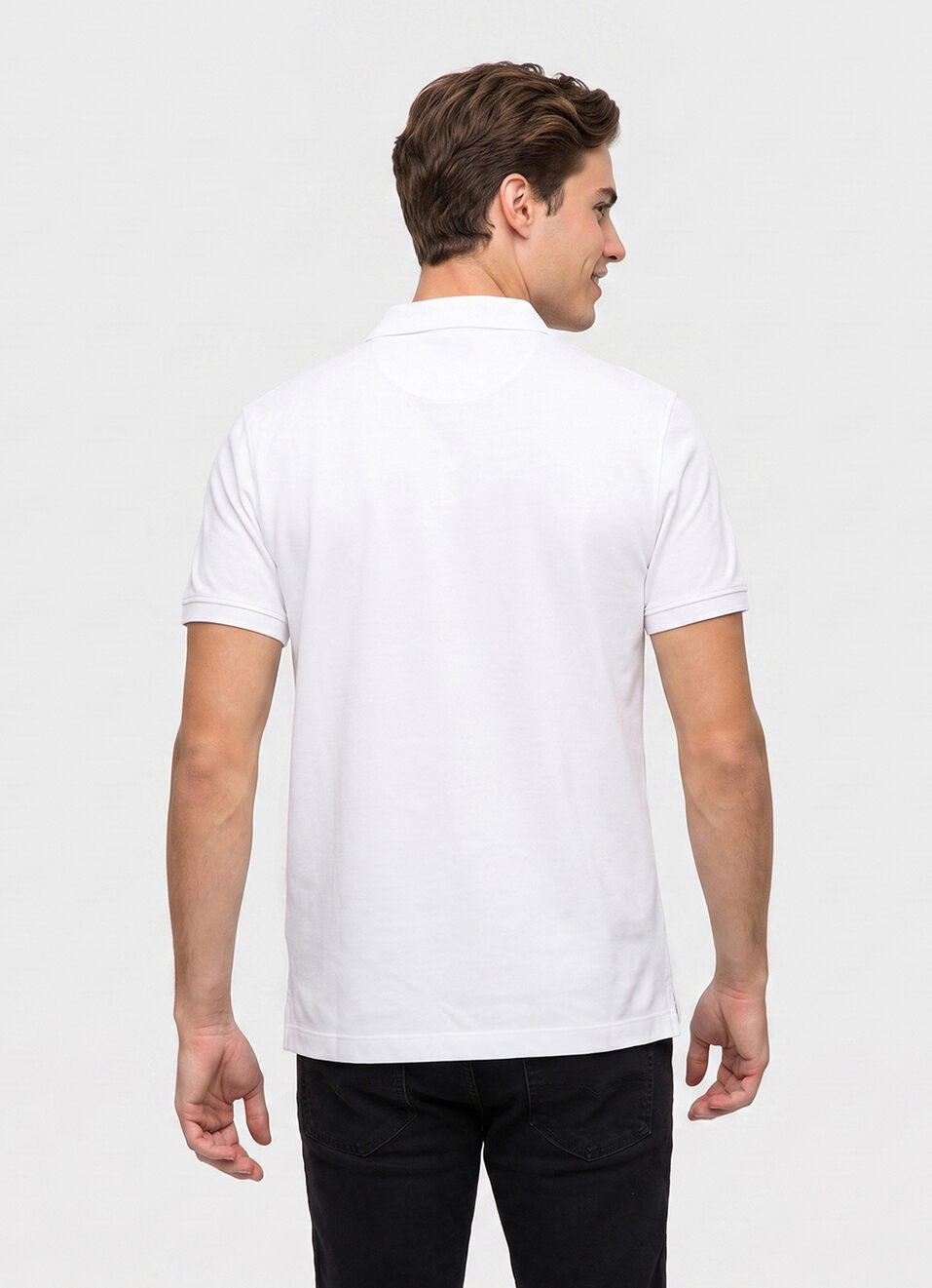 Men White Solid Short Sleeves Polo, , large image number 2