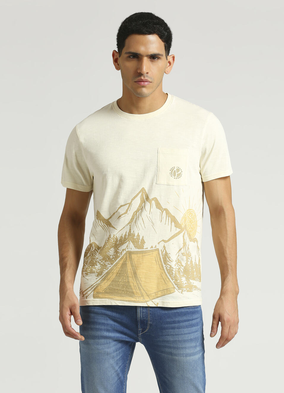 Ivory Graphic Print Single Pocket Short Sleeves T-shirt, , large image number 1