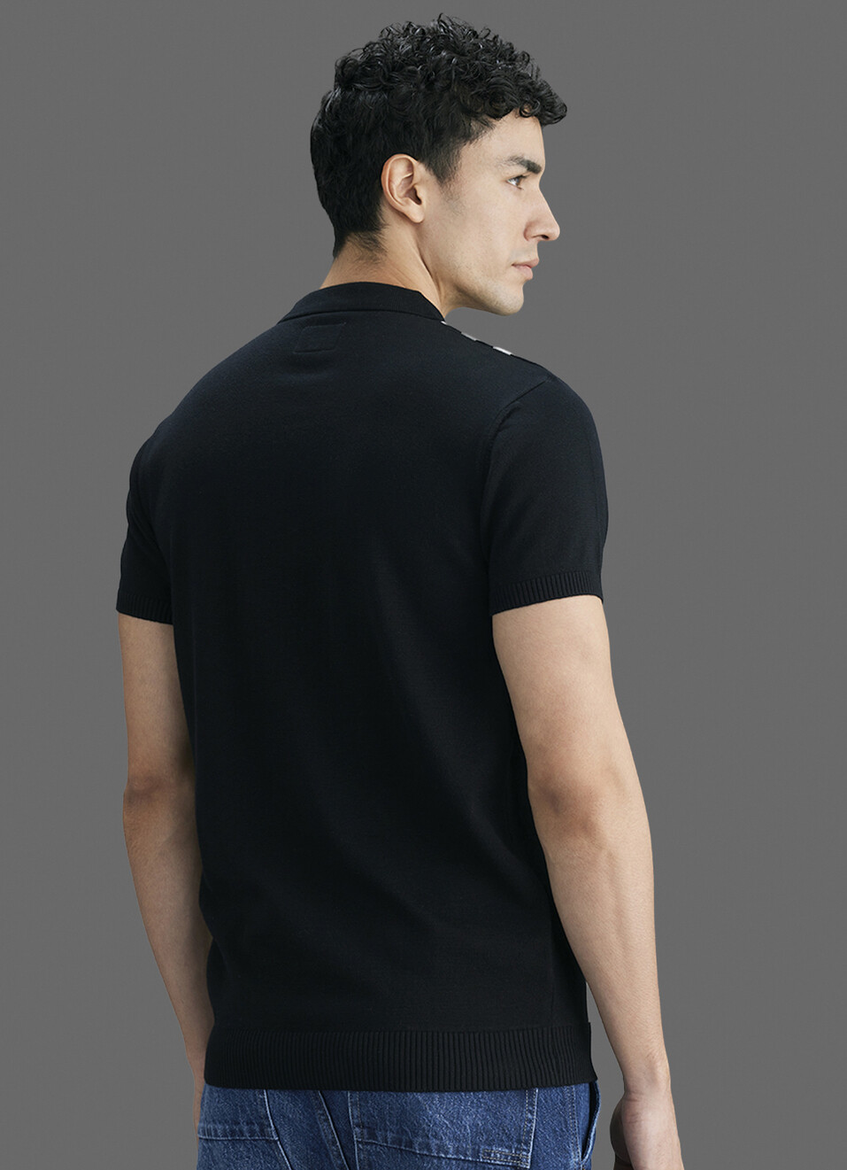 Men Black Striped Flat Knit Polo Collar T-shirt, , large image number 6