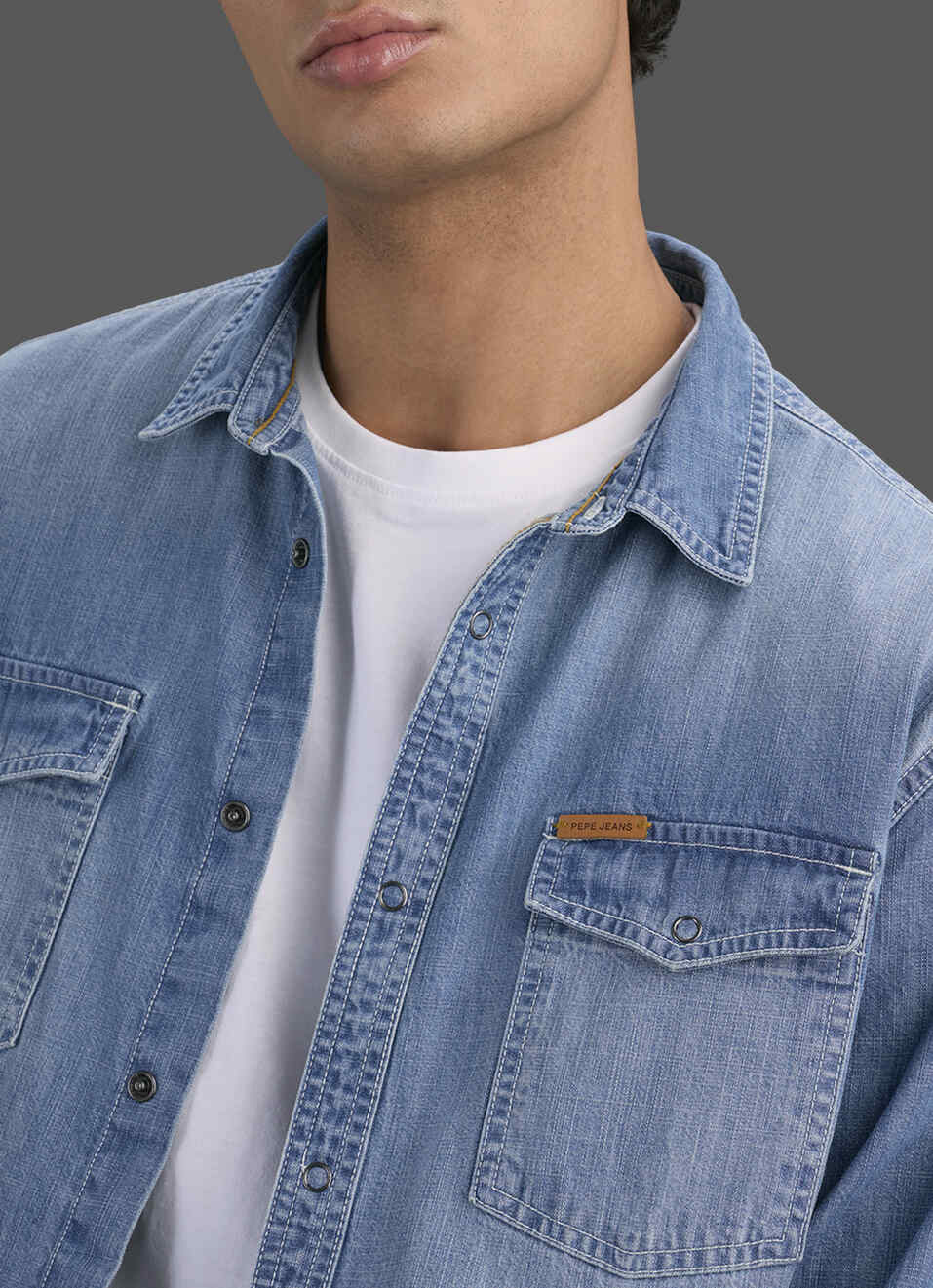 Men Blue Long Sleeve Denim Shirt, , large image number 1