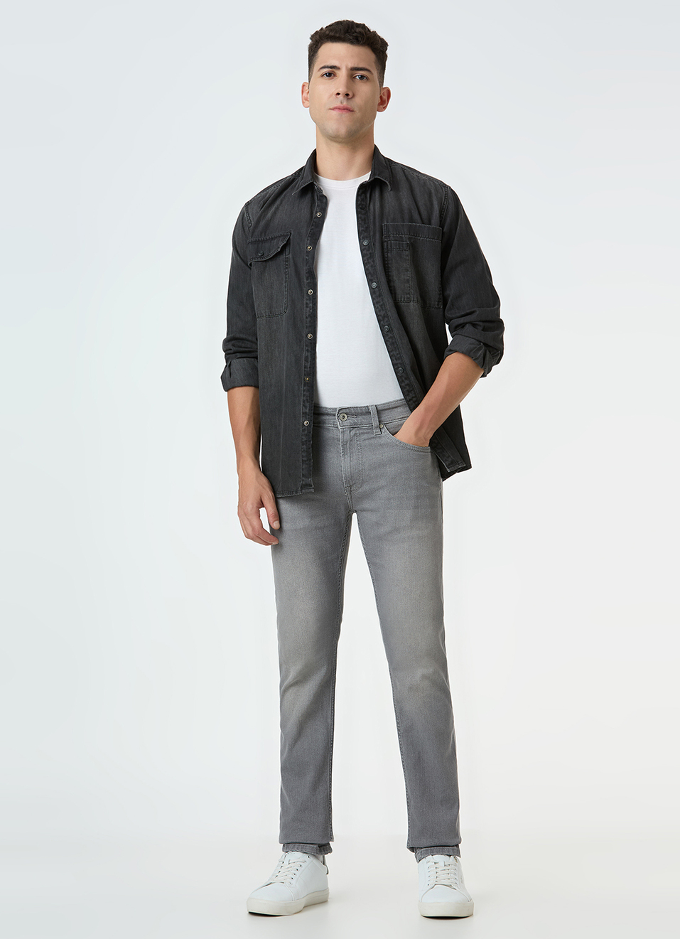 Men Grey Mid Rise Slim Fit Stretchable Jeans, , large image number 1