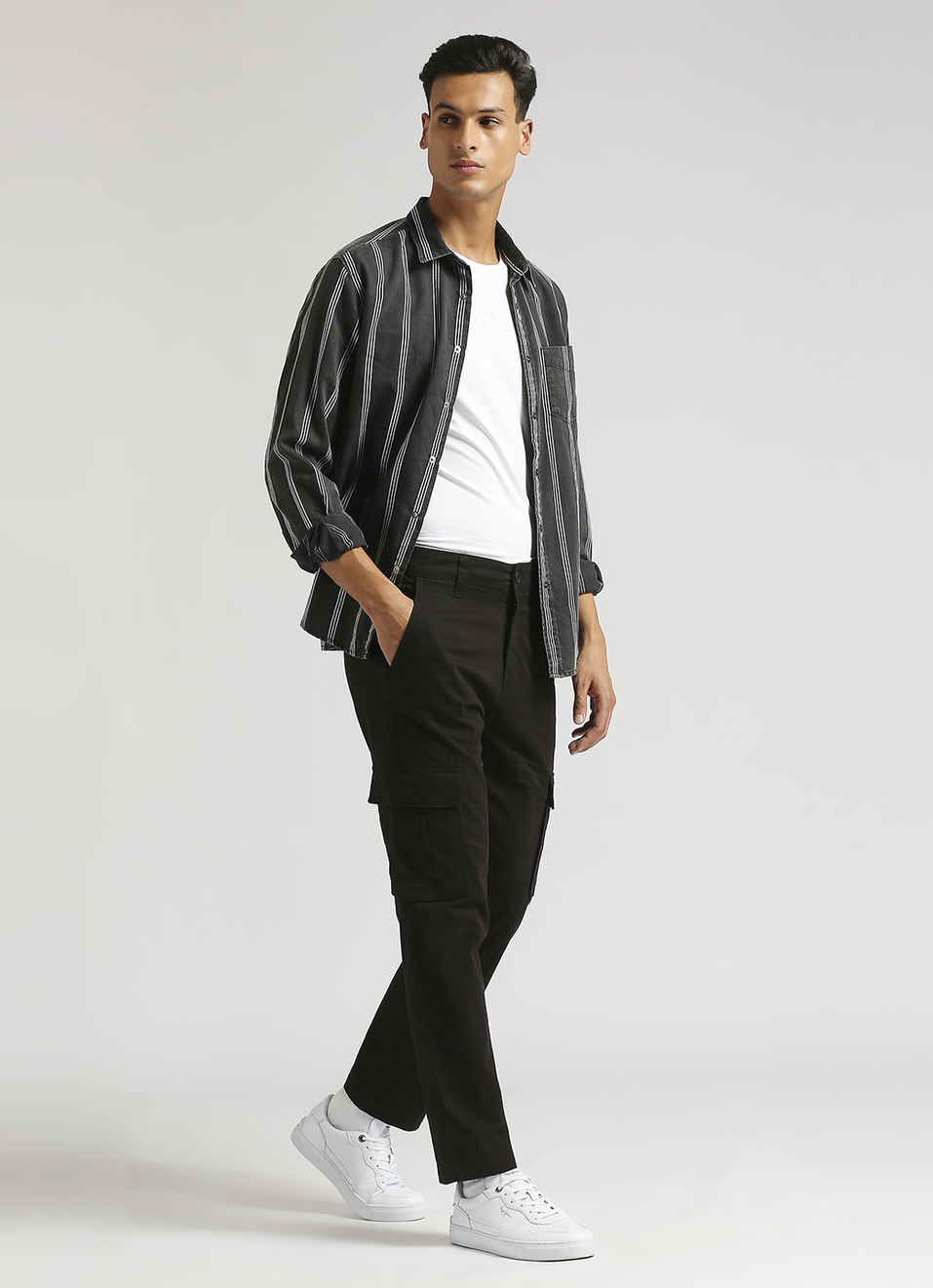 Green Cargo Pockets Pants, , large image number 1