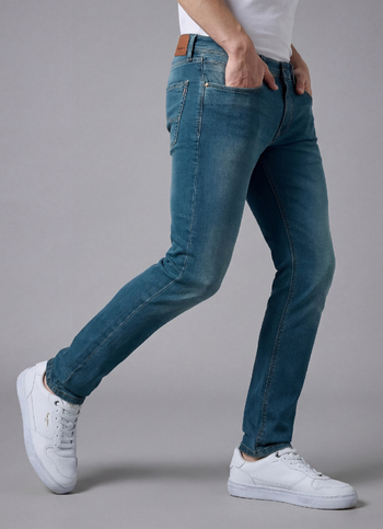 Men Green Mid Rise Slim Gymindigo Jogger Like Jeans