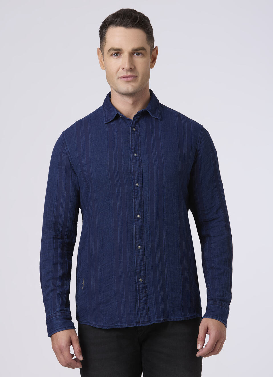 Men Indigo Blue Textured Stripe Casual Shirt, , large image number 1