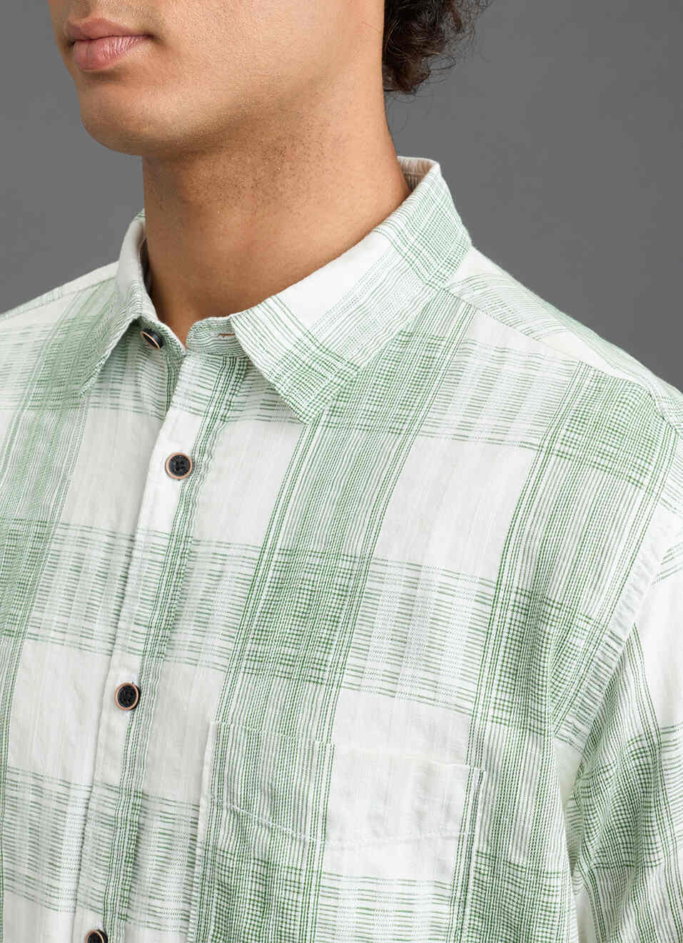 Men Olive Green Checked Regular Fit Short Sleeve Shirt, , large image number 1