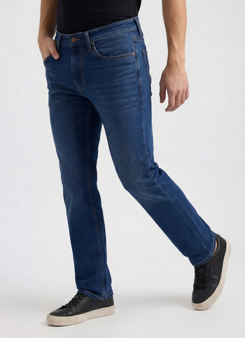 Men Blue Bootcut Fit Mid Rise Jeans 
