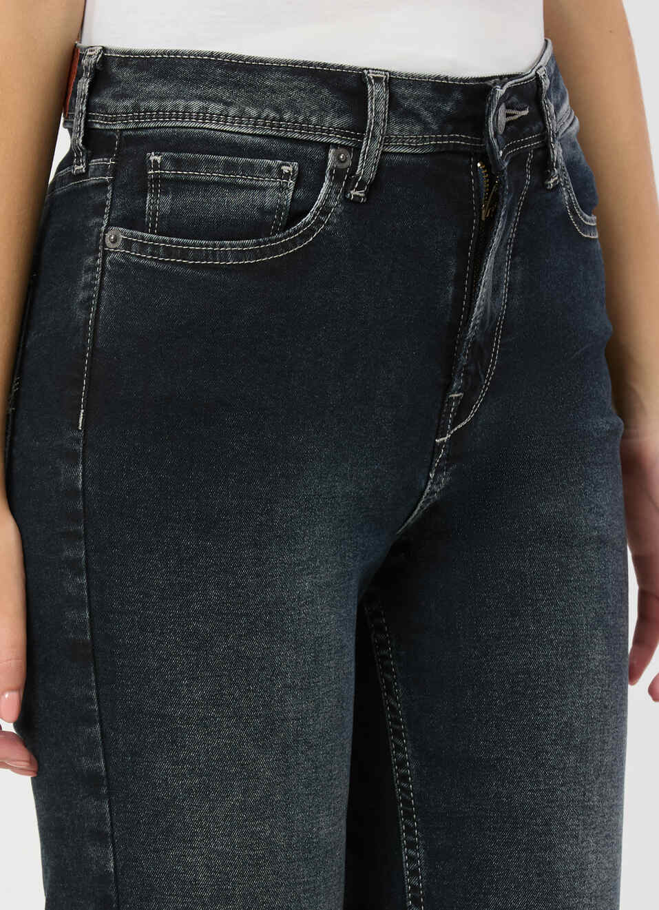 Women Dark Used Straight Jeans, , large image number 4