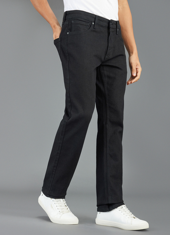 Men Black Mid Rise Straight Fit Jeans