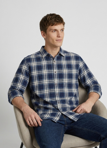 Men Blue Checked Herringbone Long Sleeve Shirt