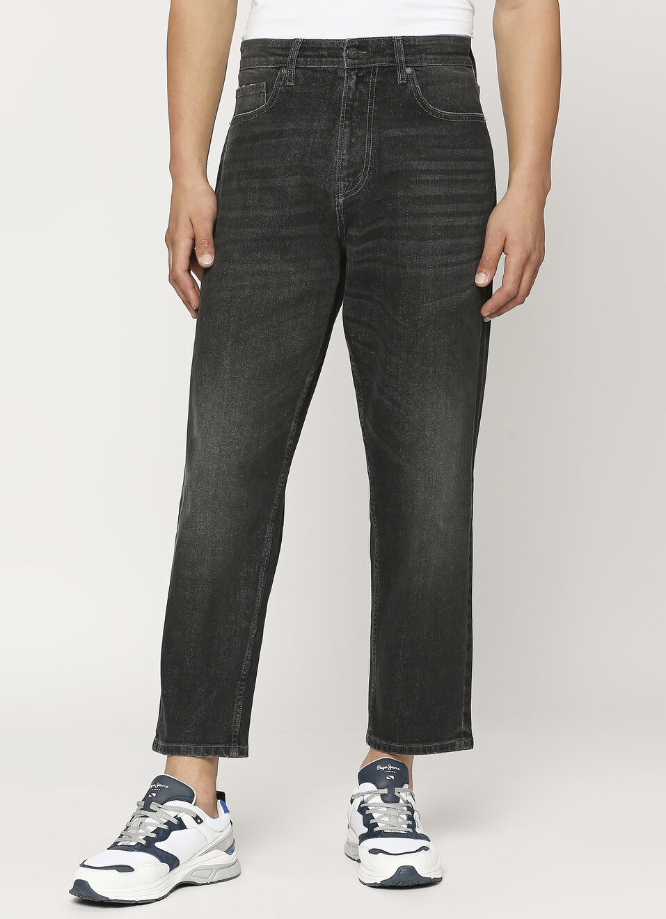 Tyler 90's Mid Rise Black Tapered Jeans, , large image number 1