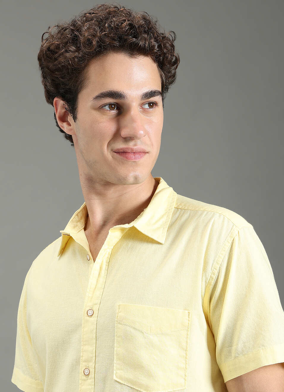 Men Yellow Solid Short Sleeve Shirt, , large image number 4