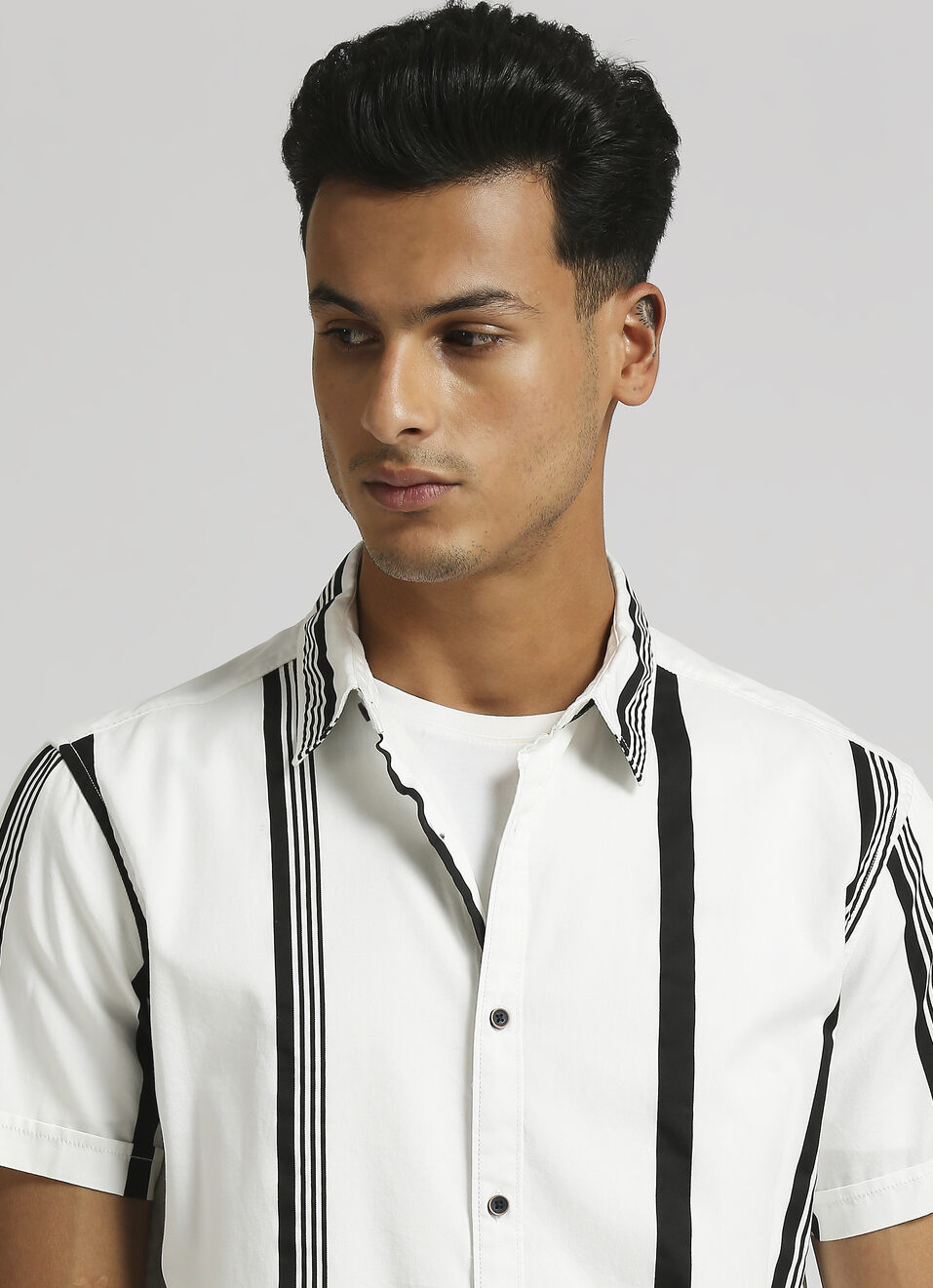 White Narrow Stripes Twill Short Sleeve Shirt, , large image number 4