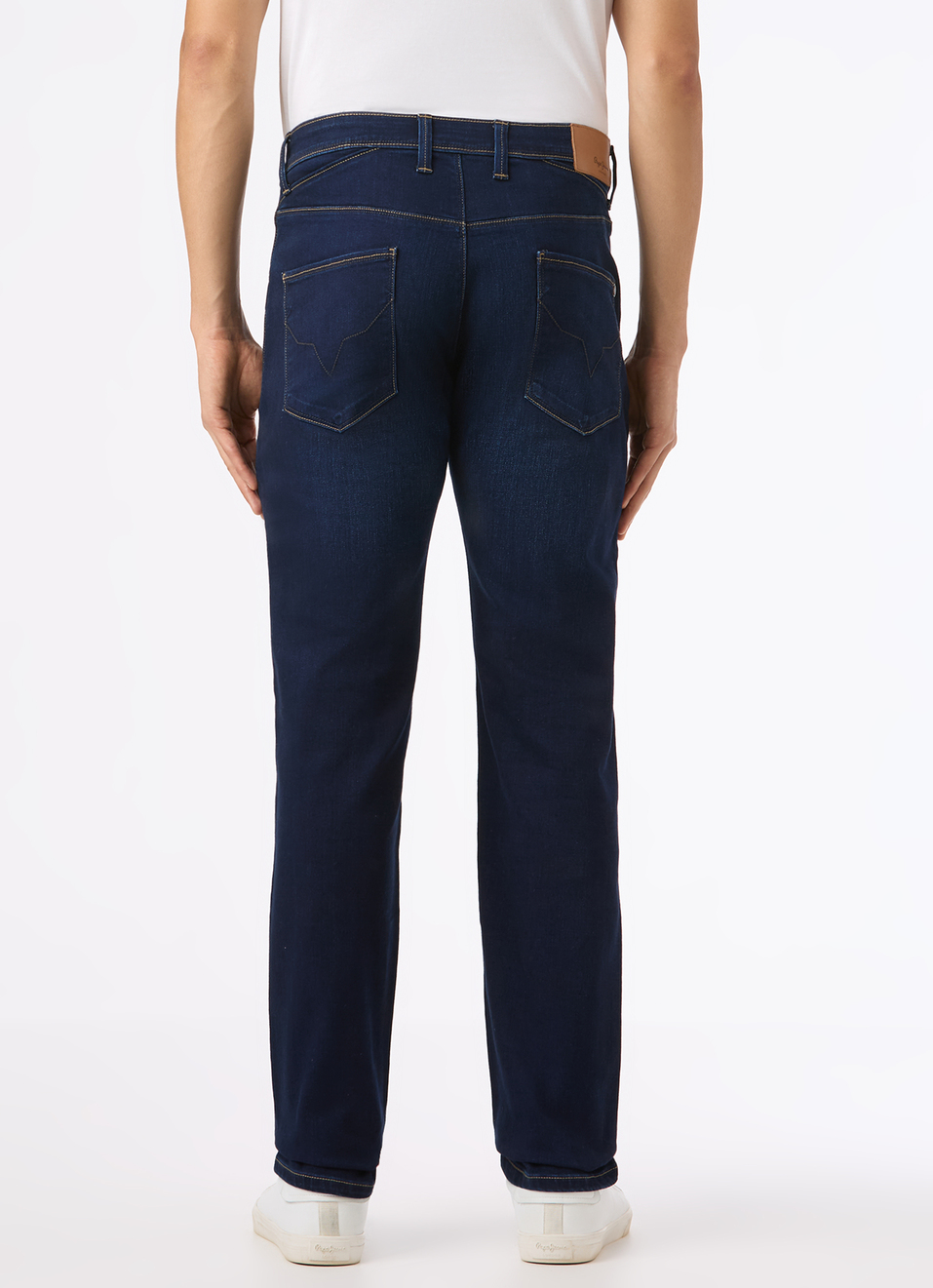 Men Black Mid Rise Straight Fit Powerflex Jeans, , large image number 2
