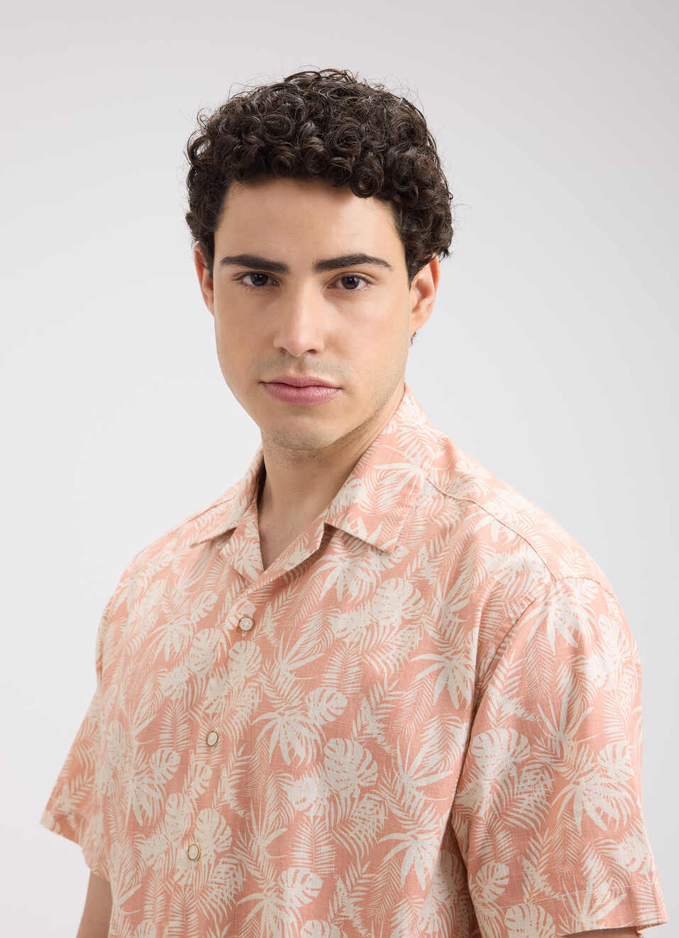 Men Orange Resort Collar Short Sleeve Shirt, , large image number 4