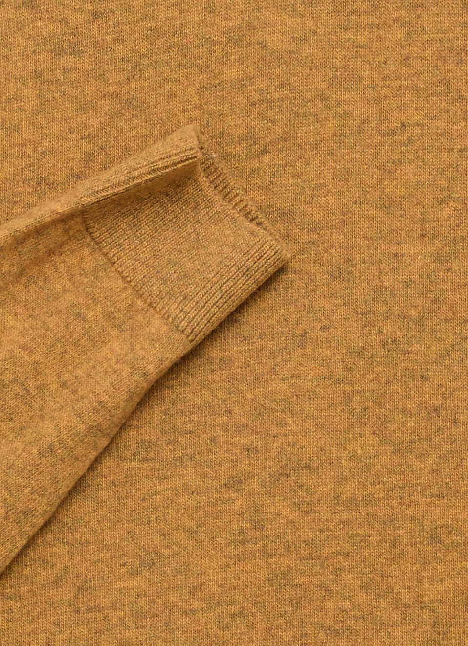 Men Yellow Solid Regular Fit Crew Neck Sweater, , large image number 7