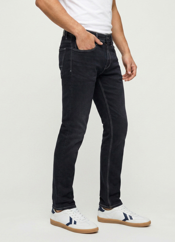 Men Black Slim Stretchable Jeans
